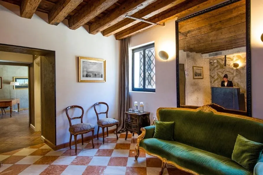 Ih Hotels Venezia Salute Palace (Adults Only) 3*, Venice Italy