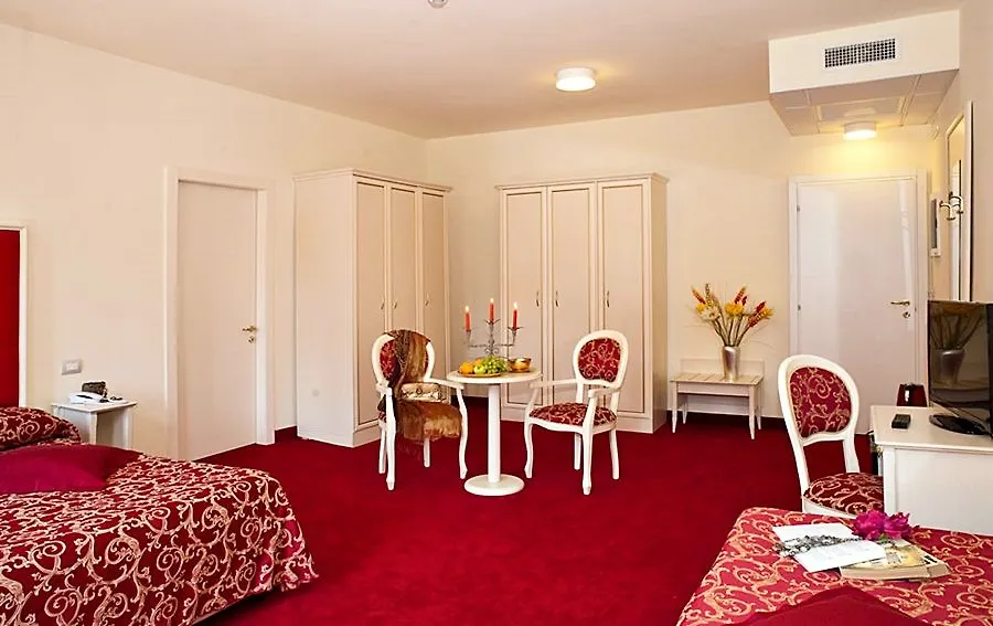 Ih Hotels Venezia Salute Palace (Adults Only)  Venice