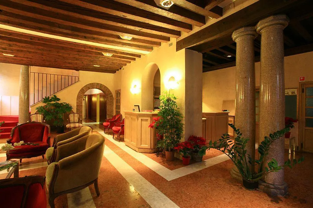 Ih Hotels Venezia Salute Palace (Adults Only) Italy